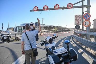 Genova, cantiere demolizioni fiera waterfront di levante - fuga 