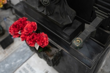Genova, cimitero Staglieno - si moltiplicano i furti di ornament