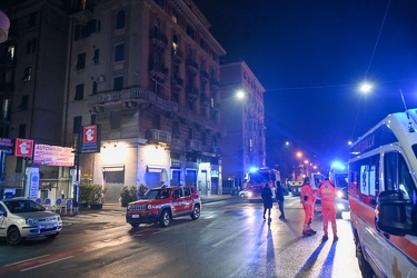Genova, corso sardegna - incendio in un palazzo