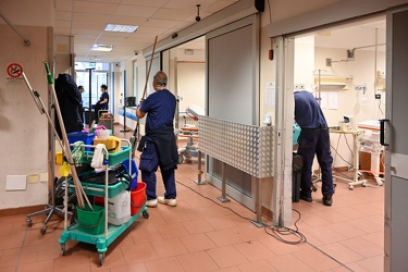 Genova, pronto soccorso San Martino - incendio