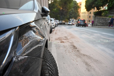 Genova, via Ferrara, San Teodoro - incidente stradale nella nott