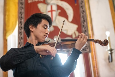 Genova, palazzo Tursi - violinista vincitore premio Paganini 201