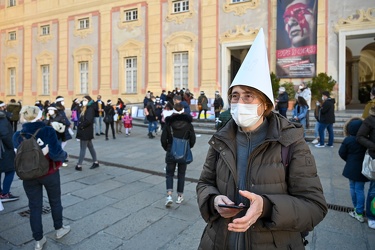 Genova, piazza De Ferrari - manifestazione genitori e famiglie c