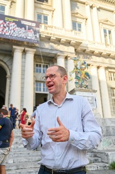 Genova, piazza Matteotti - presidio manifestazione Italiexit