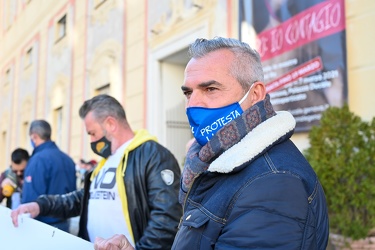 Genova, manifestazione categorie ristoratori e altre contro misu