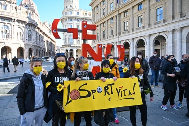 Genova, manifestazione categorie ristoratori e altre contro misu