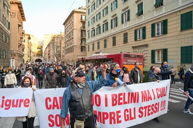 Genova, manifestazione categorie ristoratori e altre contro misu