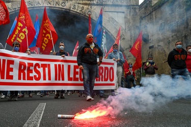 Genova, manifestazione lavoratori Leonardo