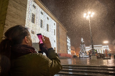 Genova, piazza De Ferrari - lieve nevicata 8 Dicembre