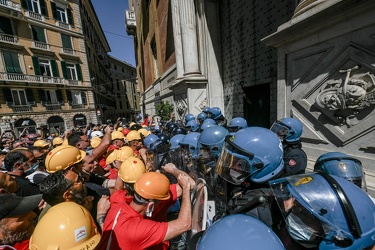 protesta lavoratori ex Ilva Prefettura 25062021-1301