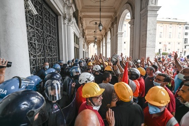 protesta lavoratori ex Ilva Prefettura 25062021-1870