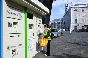 Genova, fermata metro San Giorgio, porto antico - inaugurato sis