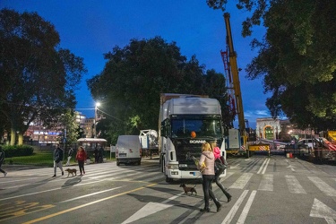 Genova, giardini stazione brignole - installazione ruota panoram