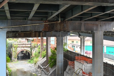 Genova, ammaloramento pilone elicoidale accesso casello Ge Ovest