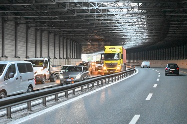 Genova, lunedi mattina traffico causa chiusure autostrada