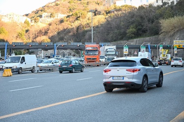 Genova, lunedi mattina traffico causa chiusure autostrada