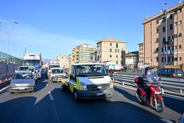 Genova, lunedi mattina traffico causa chiusure autostrada