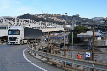 Genova, lunedi mattina traffico causa chiusure autostrada