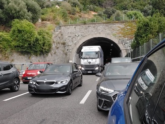 Genova, coda autostrada A10 direzione Ge altezza Pra