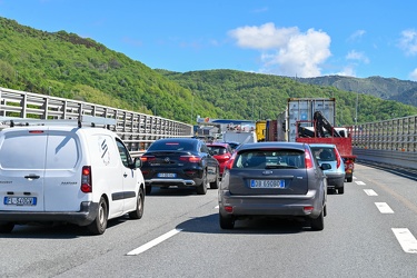 Genova, viaggio tra i disagi delle autostrade liguri