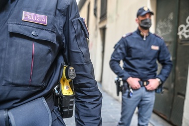 Taser polizia centro storico 28032022-0781