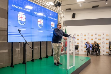 Genova, Sala Trasparenza - conferenza stampa governatore Giovann