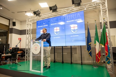 Genova, Sala Trasparenza - conferenza stampa governatore Giovann