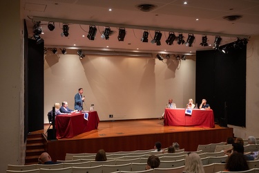 Genova, auditorium Carlo Felice - tavola rotonda su emergenza id