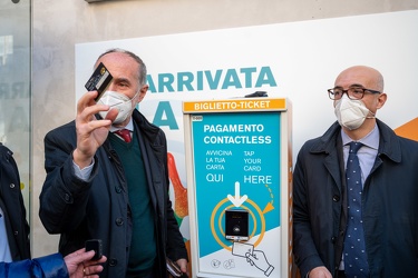 Genova, piazza Fontane Marose - presentazione sistema pagamento 