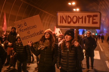 corteo NUDM 08032022-4036