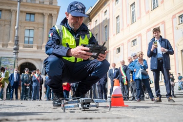 Genova, piazza De Ferrari - festa della polizia locale