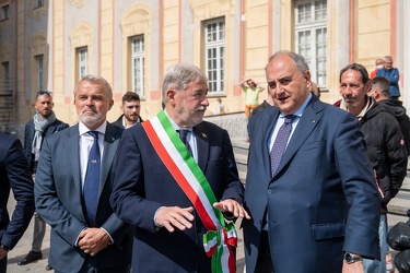 Genova, piazza De Ferrari - festa della polizia locale