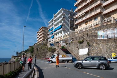 Genova, Vesima - frana sulla strada davanti alla galleria Fabian