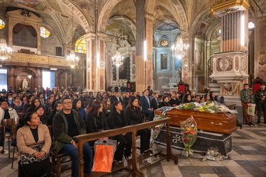 Genova, chiesa Santa caterina - funerali - Ucciso da una freccia