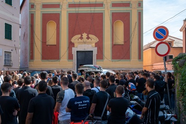 Genova, Palmaro - chiesa S M Assunta - funerale del 27enne deced