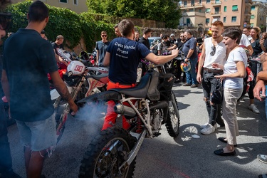 Genova, Palmaro - chiesa S M Assunta - funerale del 27enne deced