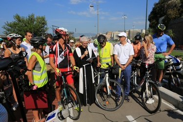 Genova, inaugurazione pista ciclabile di Corso Italia