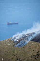 Genova, monte Fasce - incendio di probabile origine dolosa