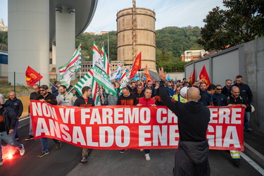 Genova, manifestazione lavoratori Ansaldo Energia