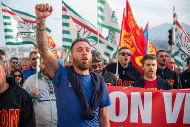 Genova, manifestazione lavoratori Ansaldo Energia