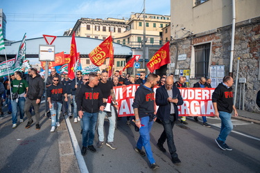 Genova, manifestazione lavoratori Ansaldo Energia