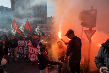 Genova, manifestazione lavoratori Ansaldo Energia