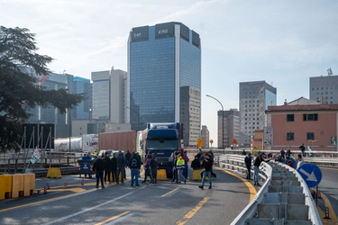 Genova, manifestazione lavoratori Ansaldo Energia