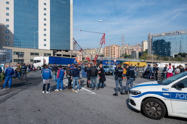 Genova, manifestazione lavoratori Ansaldo Energia