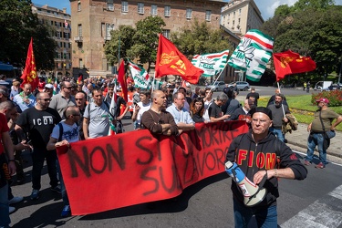 Genova, manifestazione lavoratori ex ILVA