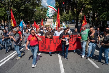 Genova, manifestazione lavoratori ex ILVA