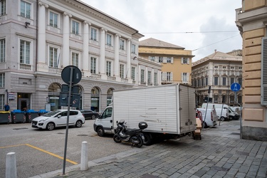 Genova, piazza Fontane Marose