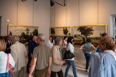 Genova, riapertura palazzo rosso - primo ingresso con sindaco