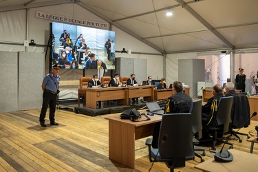 Genova, tribunale - primo giorno processo crollo ex Ponte Morand