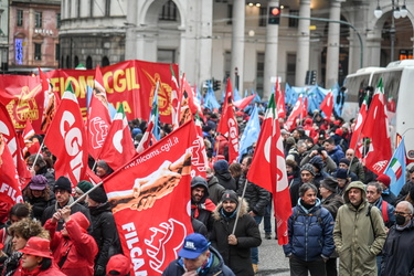 sciopero CGIL UIL finanziaria 16122022-42